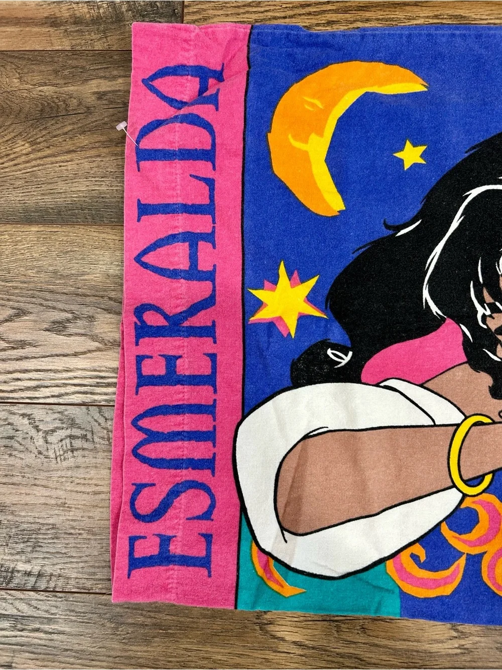 VNTG 1990s Disney The Hunchback of Notre Dame Esmeralda pillowcase and sheet
